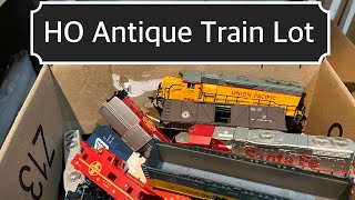 Small Lot of Beat Up Antique HO Scale Rolling Stock and Locomotives - What Do We Have?