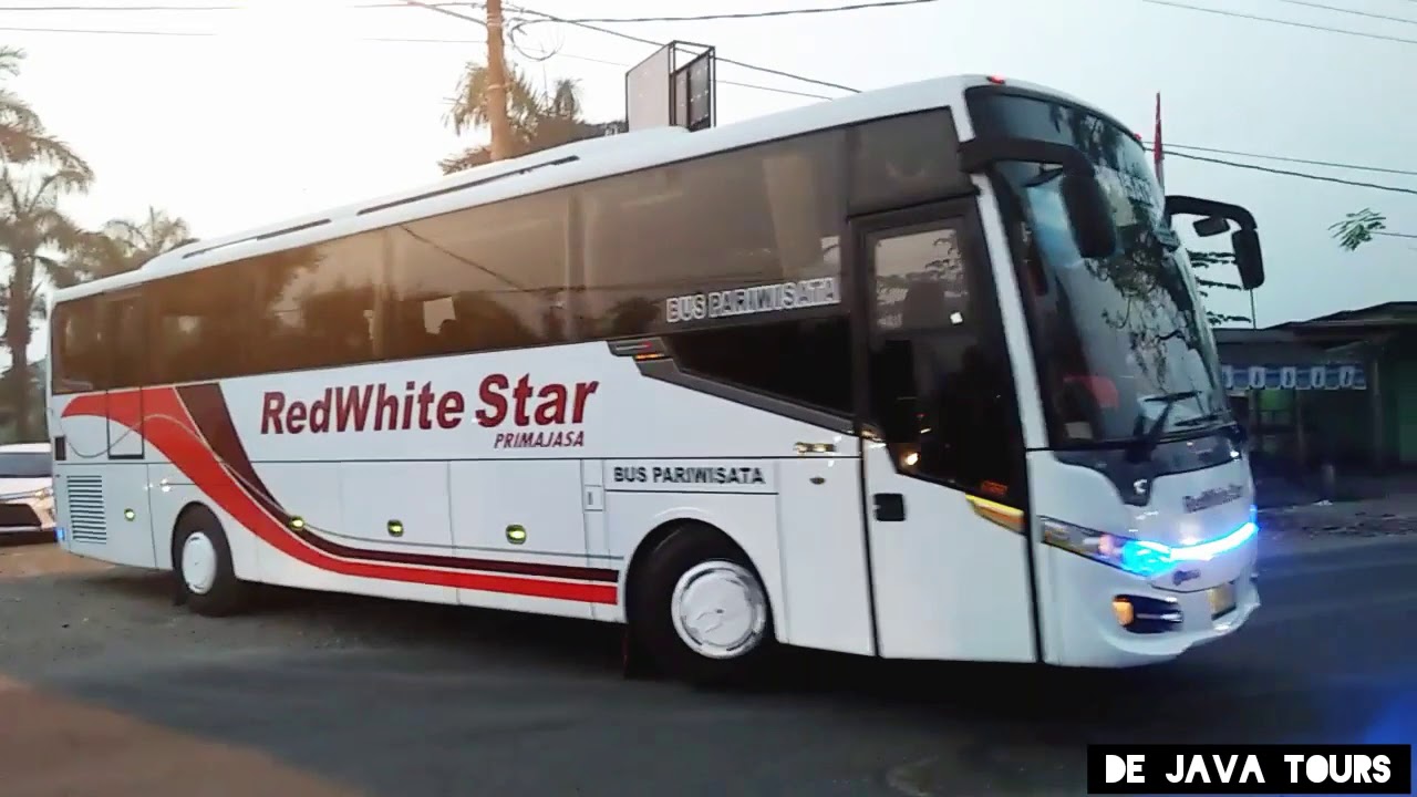 red white star travel bandung