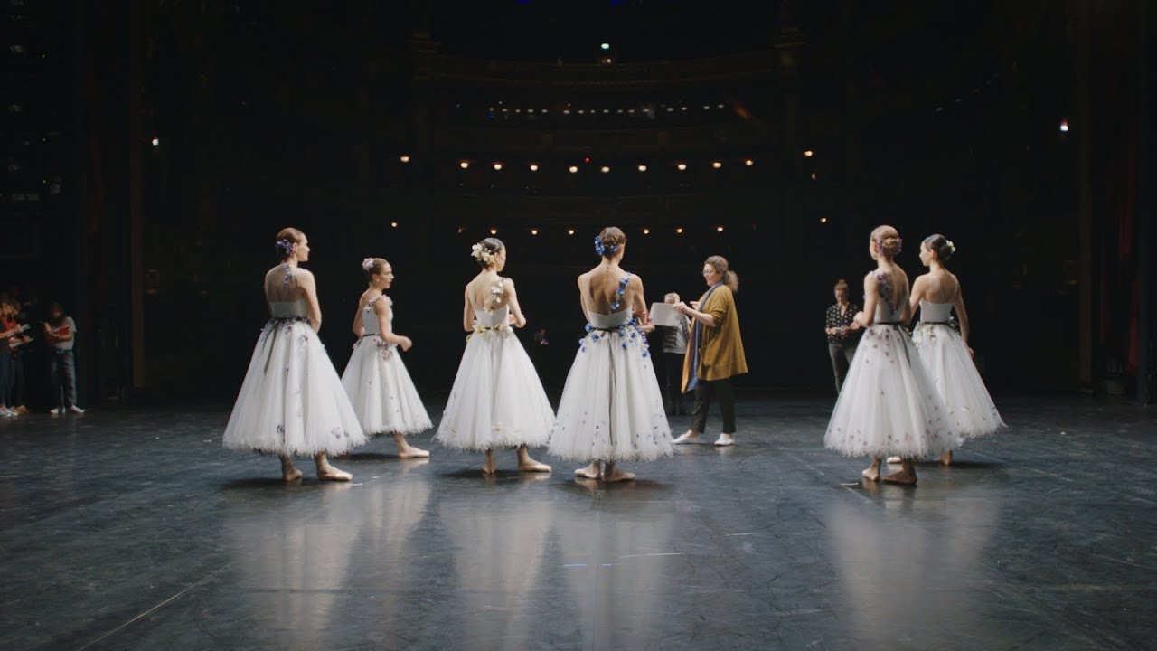 Savoir-faire of the Ballet Costumes at the Paris Opera's Opening Gala ...