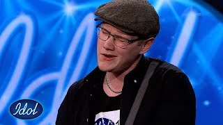 Foreldrene har aldri hørt Kristian synge så mye som en strofe | Idol Norge 2018