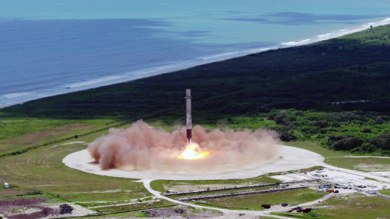 CRS-12 | LZ Landing Footage - CRS-12 | LZ Landing Footage