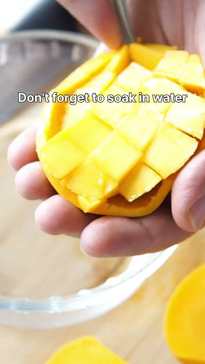 Don't do this while feeding mangoes to your baby! #shorts #youtubeshorts #viralshorts #momlife