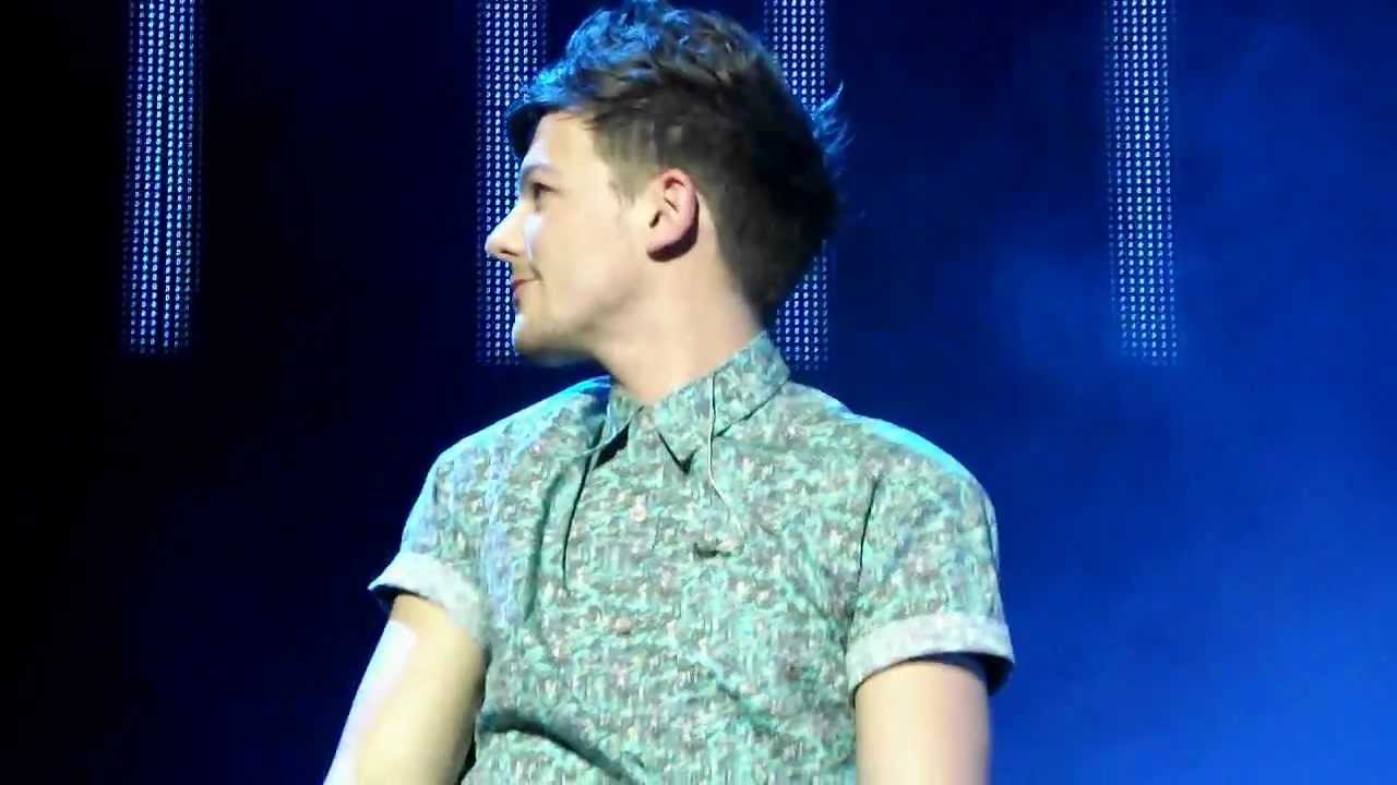 One Direction TMH Tour FRONT ROW - Over Again (Louis) London O2