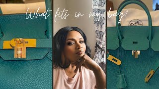 What fits in my bag? 