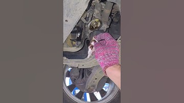engine oil filter changing trick  #automotive #mechanic #usa🇺🇸