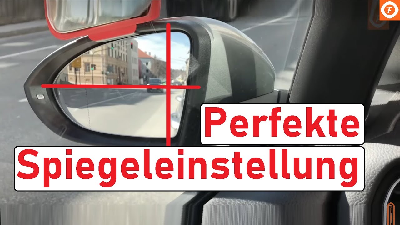 Fahrer Schaut in Den Rückspiegel. Mann Stellt Den Spiegel Im Auto