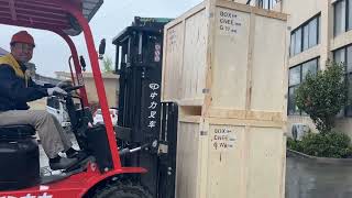 www.ultraspare.com. Loading a container of forklift parts for our client, 19 of April, 2024
