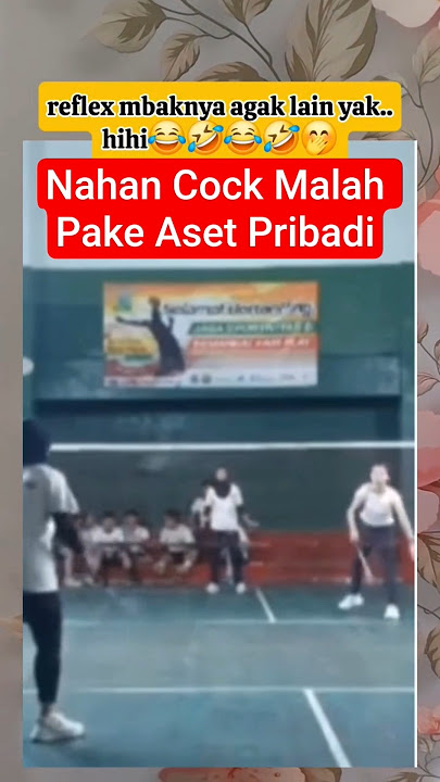 Komedi! Cara Cewek Ini Nahan Shuttlecock Badminton Malah Bikin Ngakak #shorts #bulutangkis #ytshorts