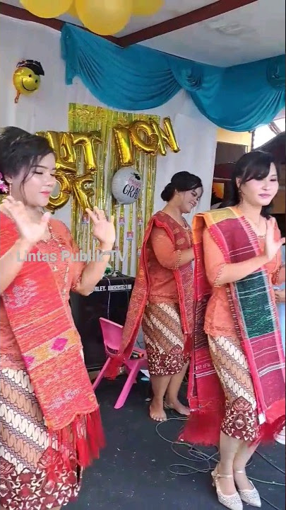 LAGU BATAK SENGKO SENGKO DAINANG IBU GURU TK LETARE SIANTAR #batak #danautoba #siantar #adatbatak