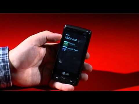 Видео: Защо Windows Phone 7.5 е по-добър от операционната система на IPhone