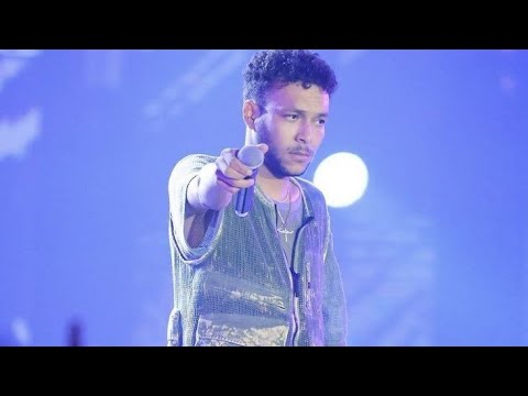       ويجز دموعنا مالحه