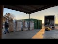 Pallet de Amazon gratis  descargando el camión 🚛 de mercancía nueva Amazon 🛑ab liquidación