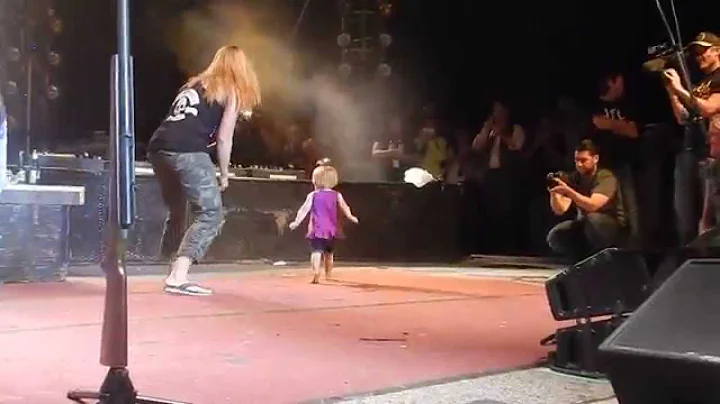 Michael & Angie Ballard's daughter going Full Thro...