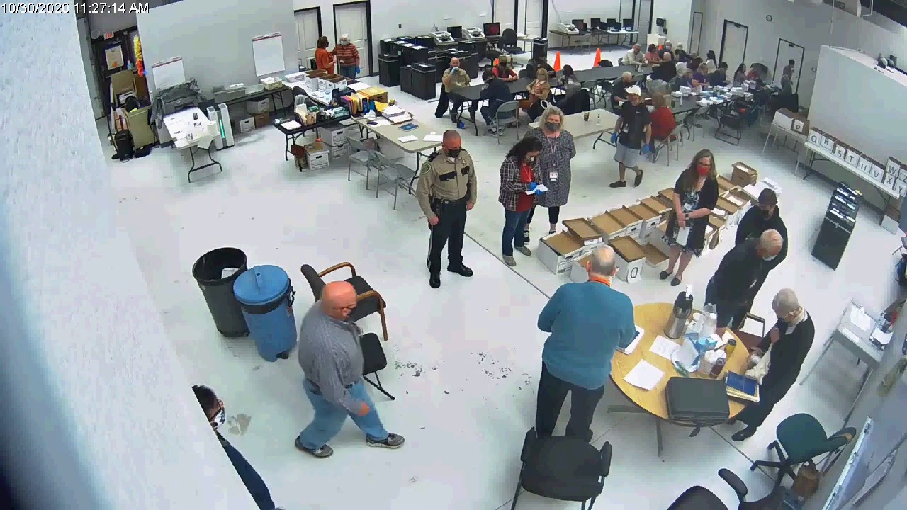 See the moment four Republican challengers were asked to leave Doña Ana