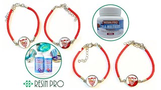 Pulseras personalizadas con el escudo del Sevilla F C y resina de Resin Pro