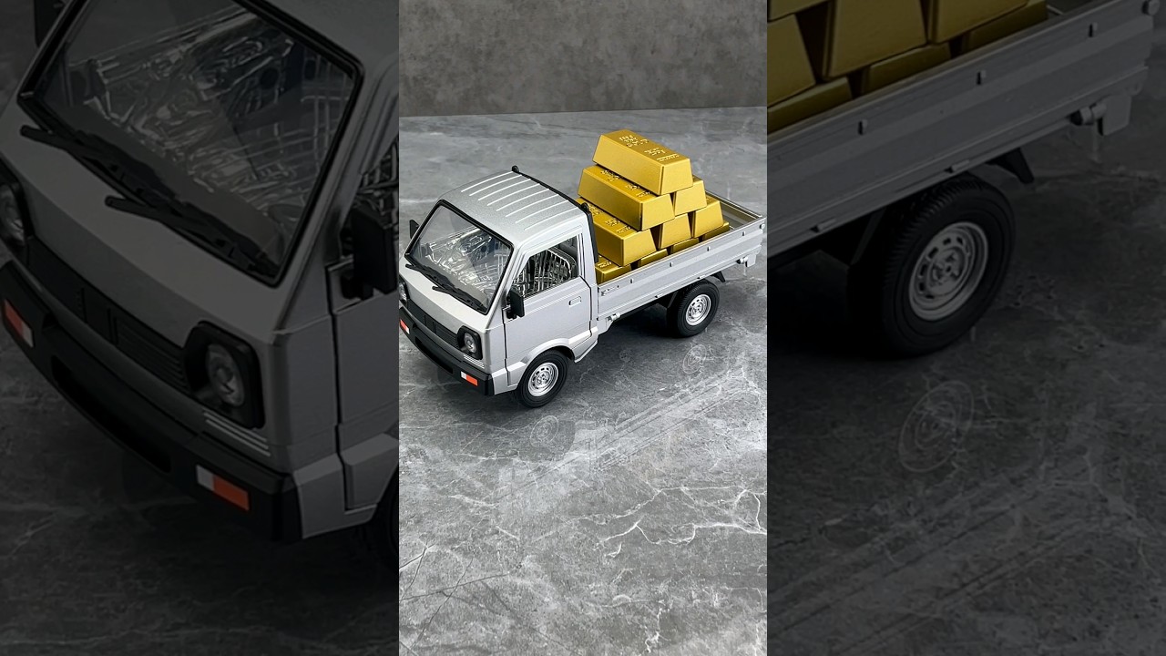 A small truck with an alloy body and built-in voice broadcast 