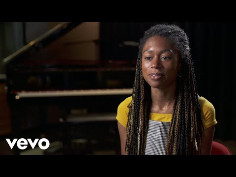 Isata Kanneh-Mason - Isata Kanneh-Mason on Piano Concerto in A Minor Op. 7