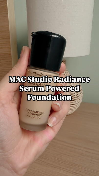 MAC Cosmetics Studio Radiance Serum Powered Foundation #foundationreview #macfoundation #foundation