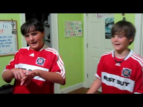 Connor & Reed Singing Baby by Justin Bieber