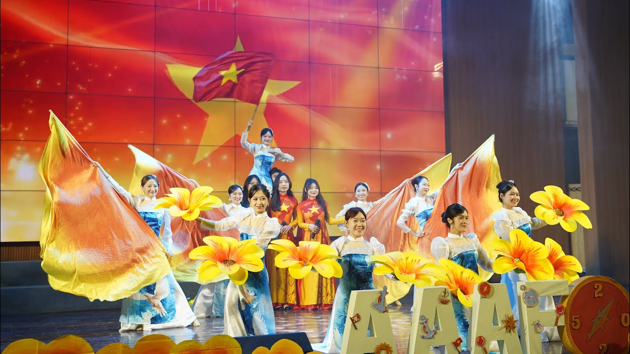 Hát múa Viết tiếp câu chuyện hoà bình - Ban Văn thể LCĐ khoa Kế toán HVTC