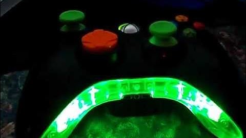 xbox 360 bottom trim with green leds