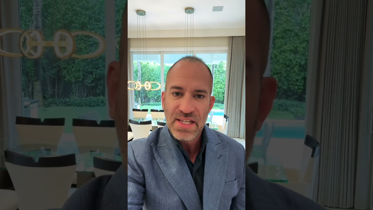 Плохие продавцы разрушают мир, спасти его могут только умелые продавцы.