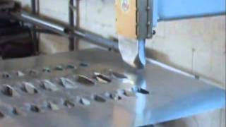 LOUVER PRESS