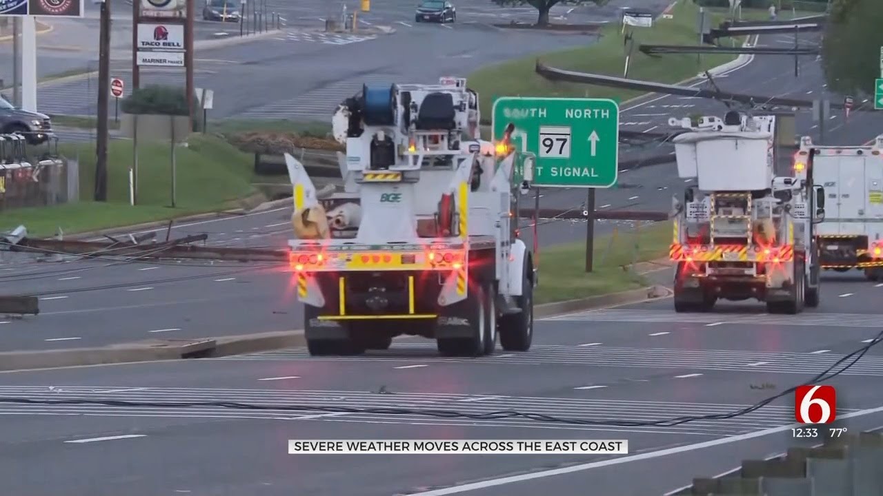 Powerful Storms Kills 2 People, Leaves 1.1 Million Without Power In Eastern U.S.