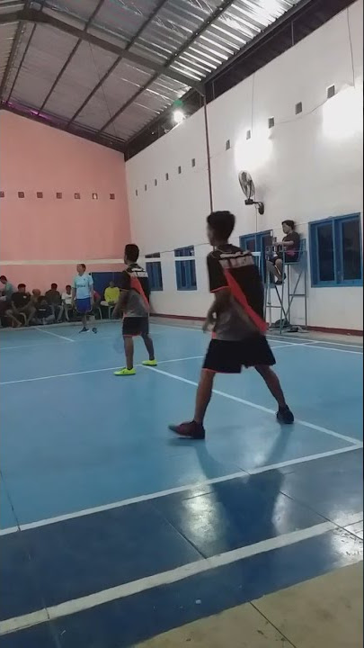 TOURNAMENT BADMINTON ANTAR KAMPUNG SEMAKIN SERU