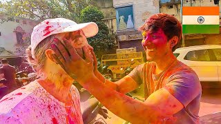 Australian Plays Holi With Locals In India Holi In Old Delhi