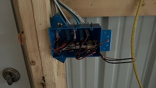 How to wire a single pole and 3 way switch!