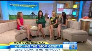 Amy Robach & Dr. Jennifer Ashton  great legs short skirts