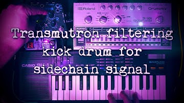 Transmutron filtering kick drum for sidechain signal