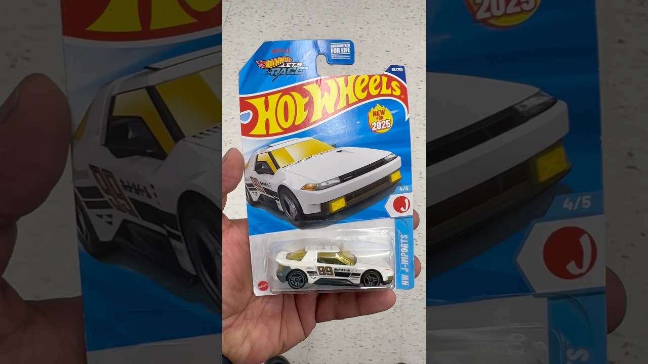 Hot Wheels Hako Type D White HW J-Imports 4/5 Die-Cast Toy Car 