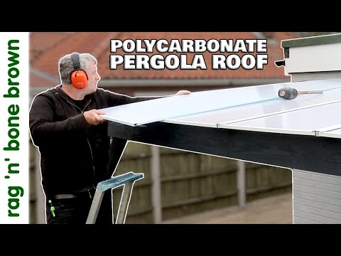 Video: We Make A Porch From Polycarbonate