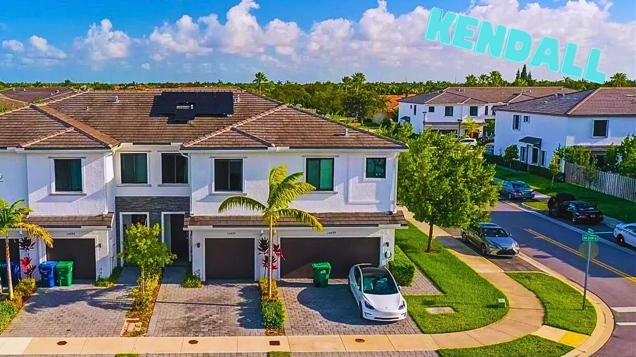 Miami , FL Real Estate South FL. KENDALL Property Tour For Sale