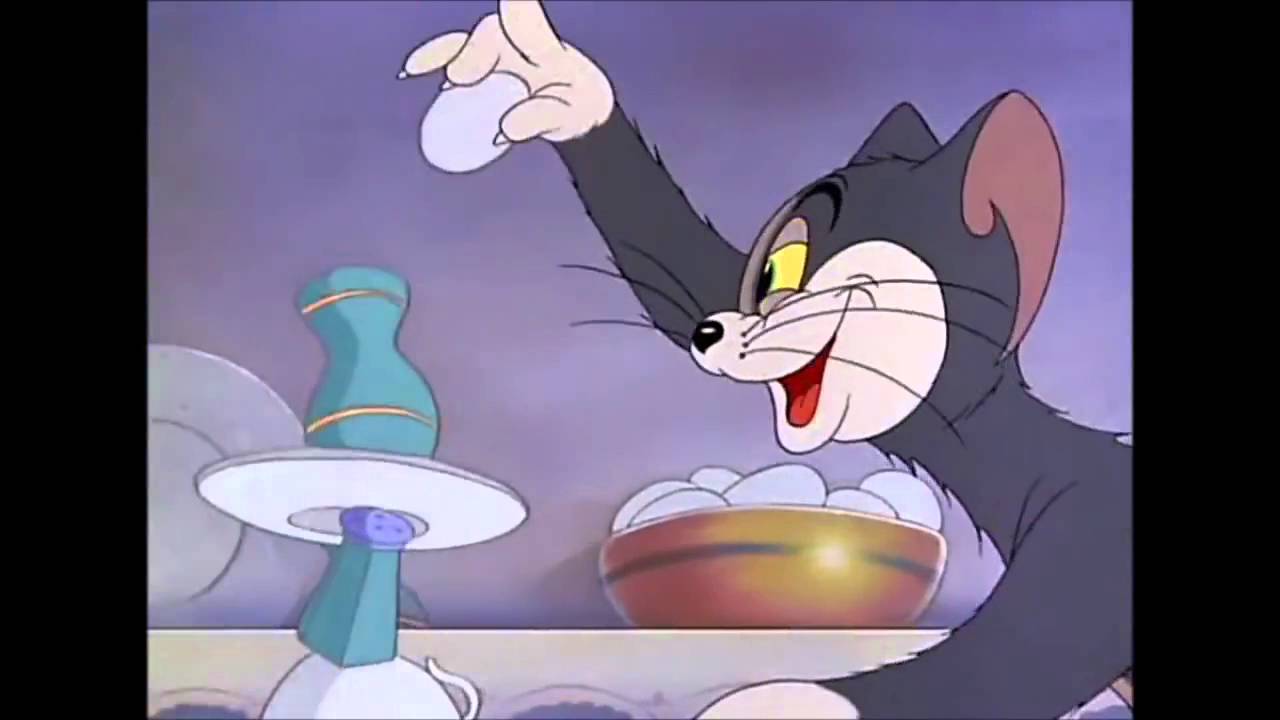 Tom jerry 2. Tom and Jerry 2 Episode the Midnight snack 1941. Кот том с усами.
