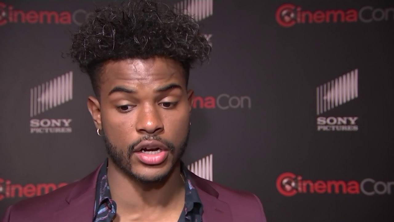 racing spike nike air zoom maxfly