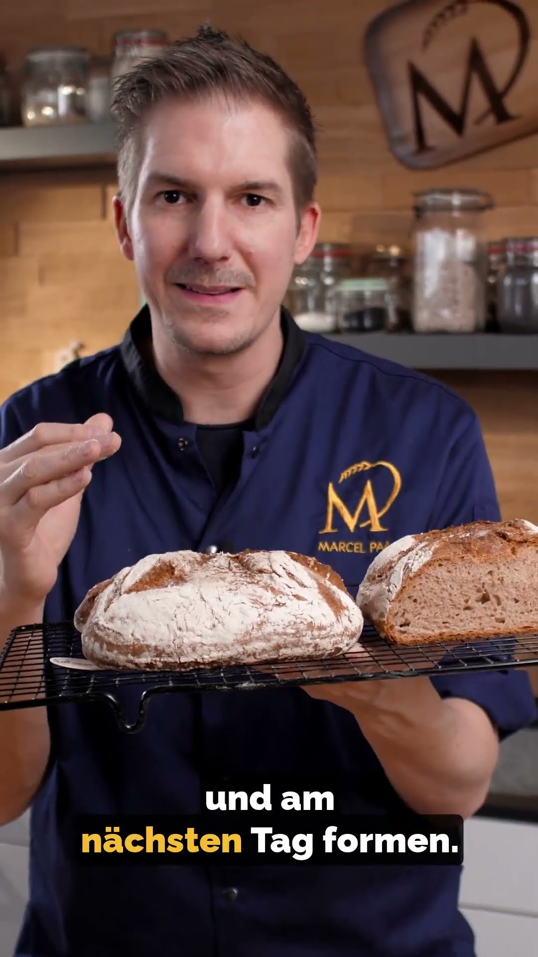 Dinkel Landbrot - Rustikales Brot im französischen Landbrotstil #shorts ...