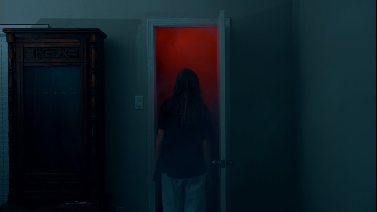 The Red |A Horror Short| - YouTube