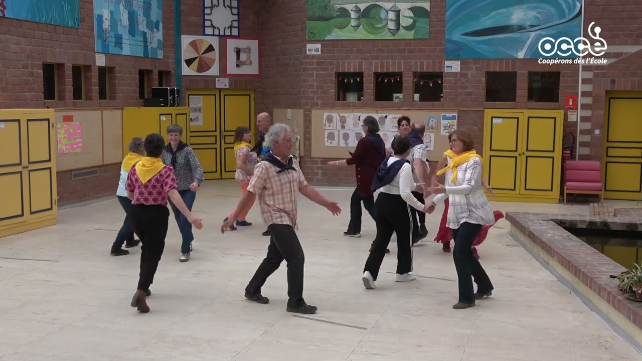 Ecoles Qui Folkent -Oh Suzanna-C3+