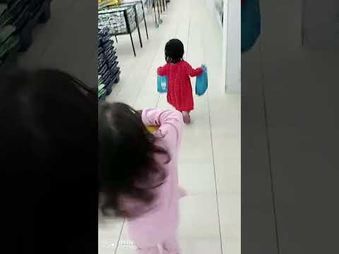 فتنا عالسوبر ماركت شوفو شو عملو   اعلان ليالي اغاني