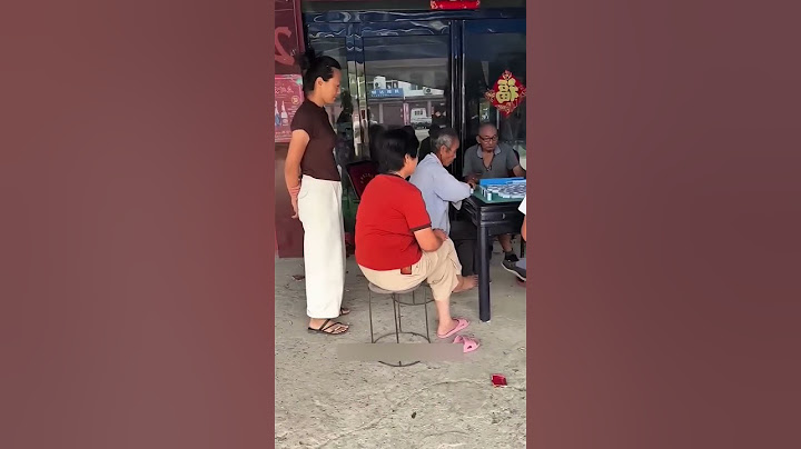 She Cut His Slipper & Tried to Escape… But He Saw It! 😂👟 #FunnyStory #Shorts #Revenge
