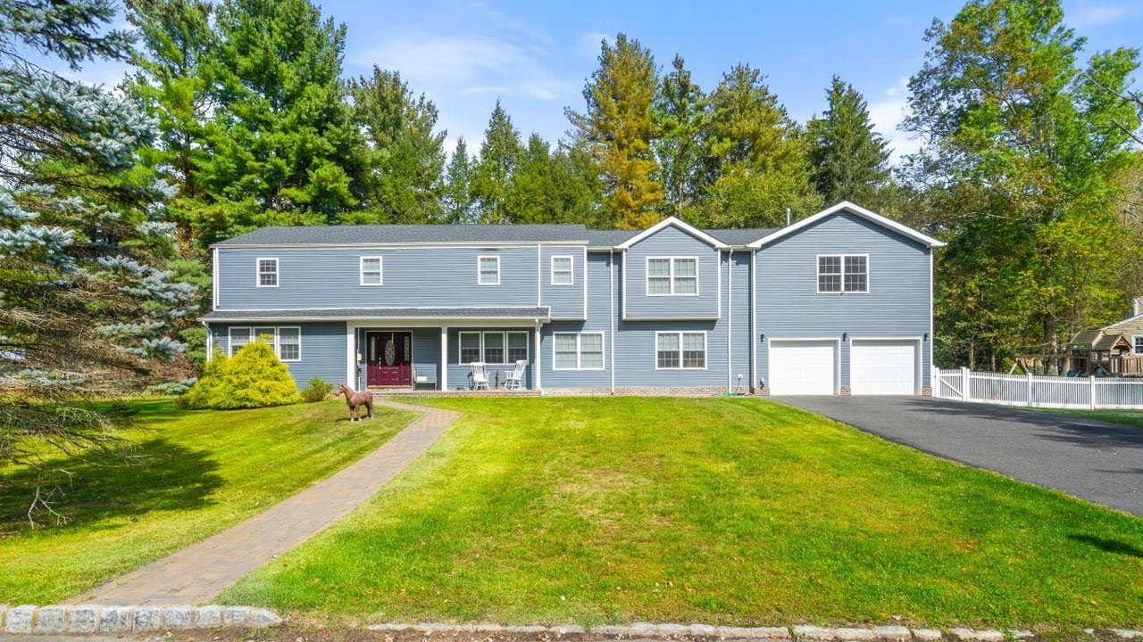 3 Neskell Dr, Basking Ridge, NJ