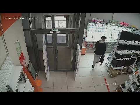 В Кирове полицейские устанавливают личность причастного к краже электроинструмента