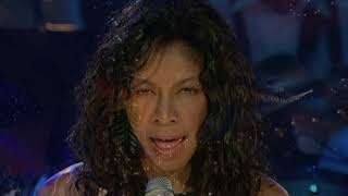 Watch Natalie Cole Calling You video