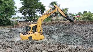 KOMATSU PC120-6 จมโคลน