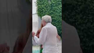 Shakira Bailando con su papá