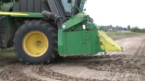 John Deere GoCotton: CP690 Row Unit Height Adjustments