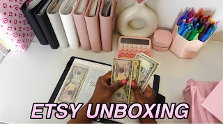 IT’S A ETSY SAVINGS CHALLENGES UNBOXING TYPE OF DAY | LETS SET UP MY CHRISTMAS BINDER | 100 ENVELOPE